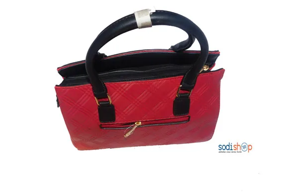 Sac a main couleur noir et rouge